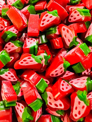 UK Strawberry Liquorice Slices 500g